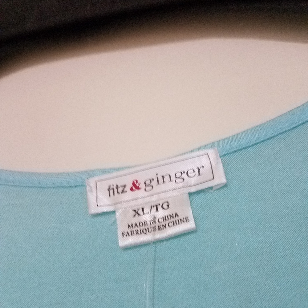 Blouse - Picture 3 of 5